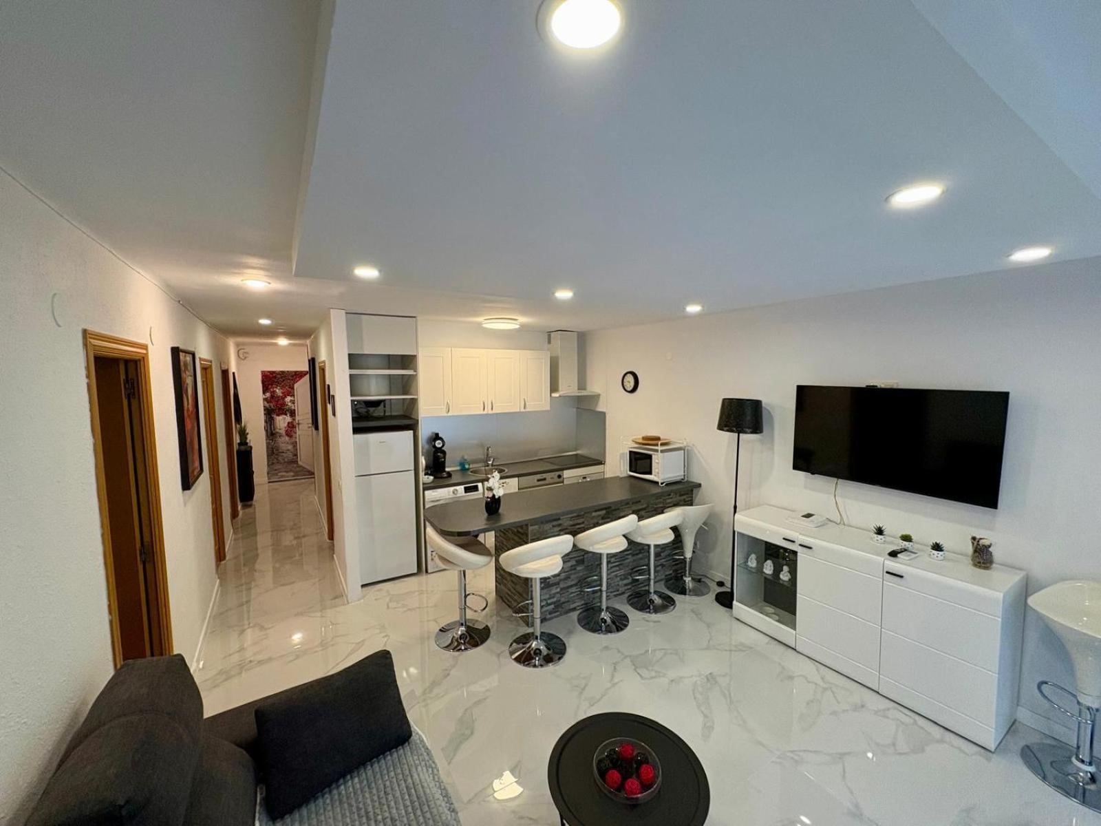 Chez Chantal 3 Chambres Au Centre Touristique De Salou Avec Garage Екстер'єр фото